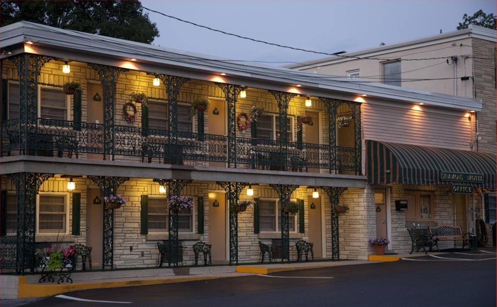 Simmons And Motel Hershey